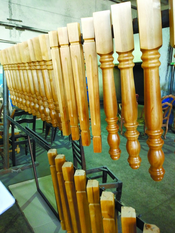 Ельская мебельная фабрика