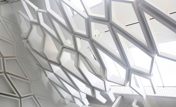 Helix – абсолютно универсальная легкая модульная конструкция из пенополистирола, полученного путем переработки кукурузы.