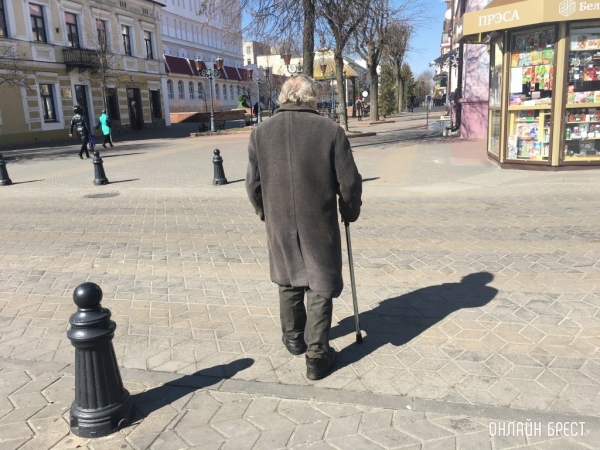 В Минтруда рассказали, сколько заплатят белорусам при уходе за пожилыми людьми В Минтруда рассказали, сколько заплатят белорусам при уходе за пожилыми людьми