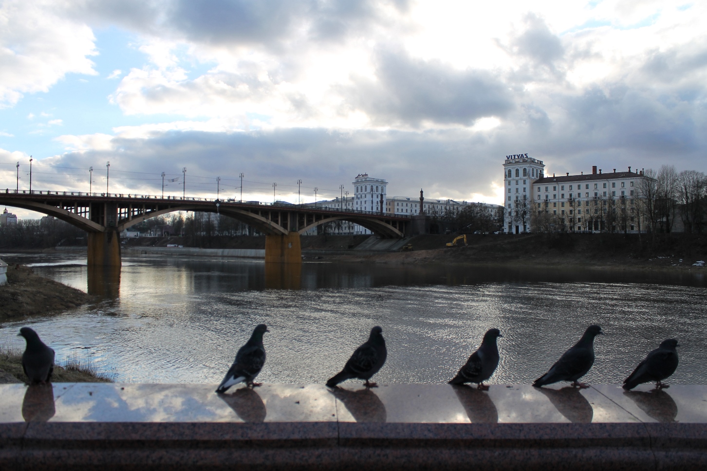 Юрась Шэпелеў — фатограф, які вельмі любіў свой горад і маму Юрась Шэпелеў — фатограф, які вельмі любіў свой горад і маму