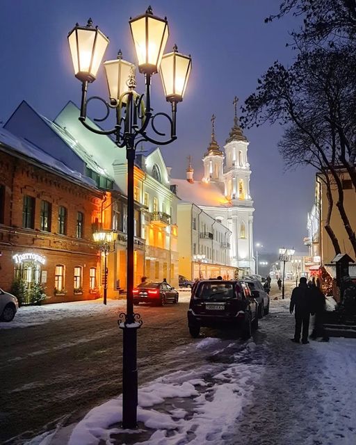 Горад праз &laquo;ружовы&raquo; аб&rsquo;ектыў Вольгі Бураковай