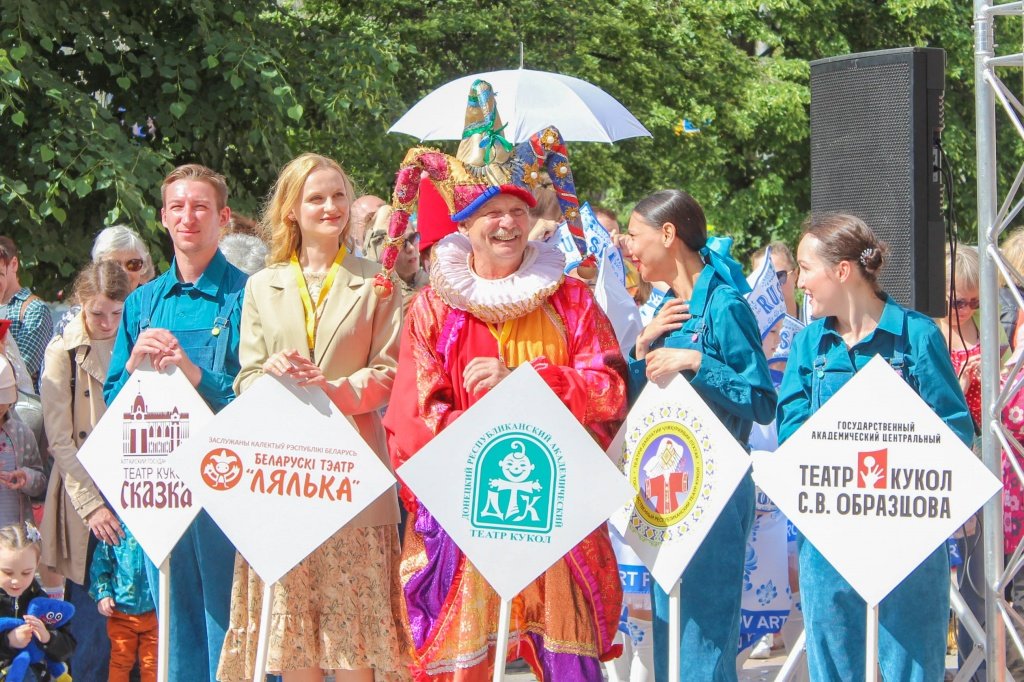 «Жыў-быў заяц» у Віцебску, а потым на «Перекрёсток» Навасібірска паляцеў «Жыў-быў заяц» у Віцебску, а потым на «Перекрёсток» Навасібірска паляцеў