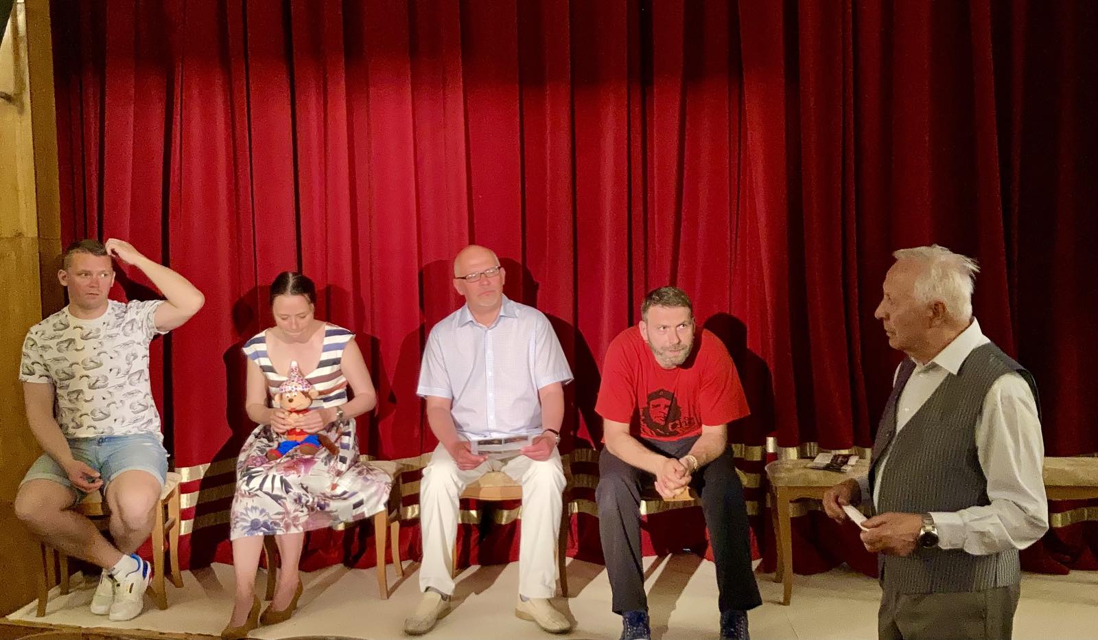 «Жыў-быў заяц» у Віцебску, а потым на «Перекрёсток» Навасібірска паляцеў «Жыў-быў заяц» у Віцебску, а потым на «Перекрёсток» Навасібірска паляцеў