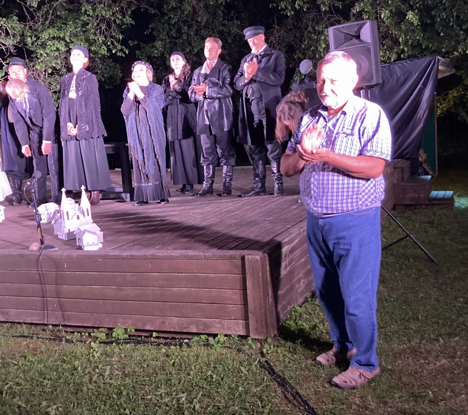 &laquo;Шагал. Шагал&hellip;&raquo; &mdash; пастаноўка Тэатра імя Якуба Коласа ў двары музея на Пакроўскай