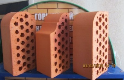 Горынский КСМ: архитектурные изыски в кирпиче