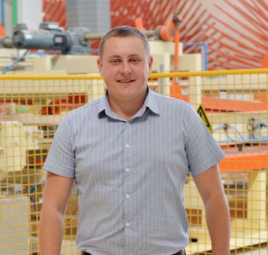 Дмитрий БУТКОВСКИЙ, директор завода ДСП Дмитрий БУТКОВСКИЙ, директор завода ДСП