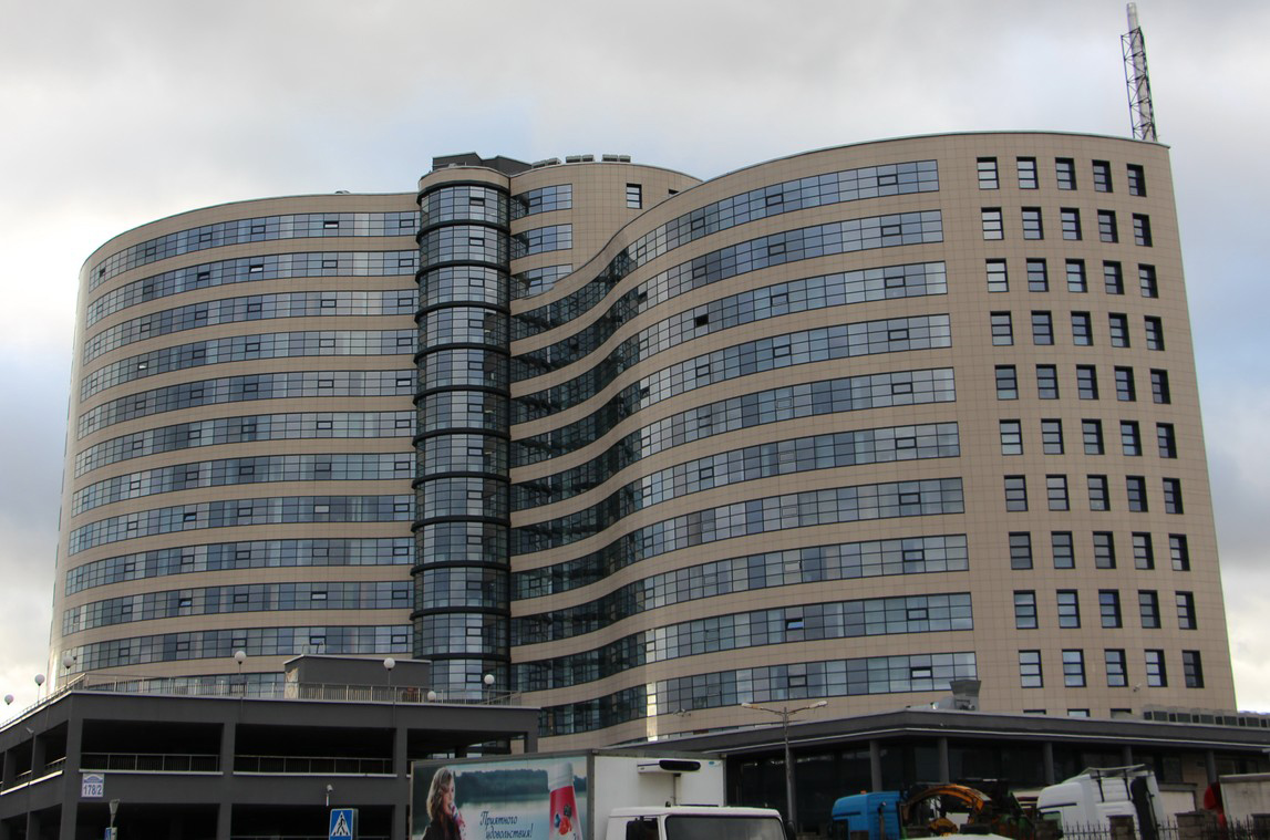 Бизнес-центр «Волна» (Партизанский пр-т, 178). И здесь люди работают в комфортной среде Бизнес-центр «Волна» (Партизанский пр-т, 178). И здесь люди работают в комфортной среде